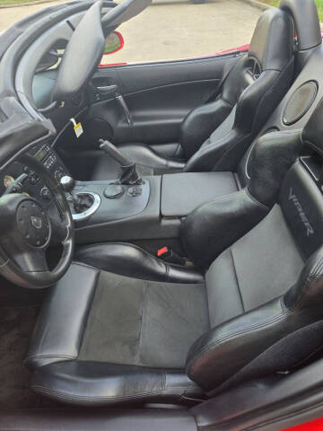 2003 Dodge Viper SRT-10