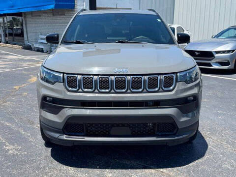 2023 Jeep Compass Latitude Lux