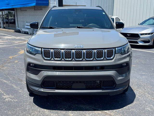2023 Jeep Compass Latitude Lux