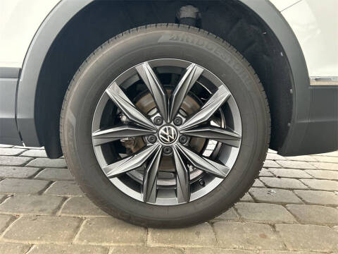 2022 Volkswagen Tiguan SE
