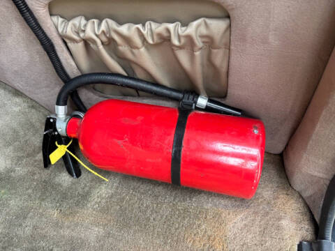 2003 Ford E-Series E-250 SD