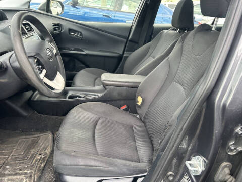 2017 Toyota Prius Two