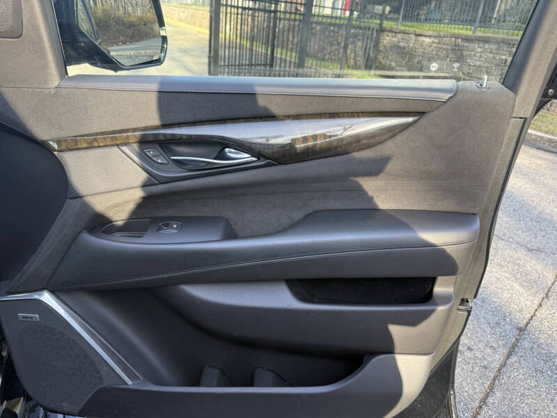 2020 Cadillac Escalade ESV Platinum