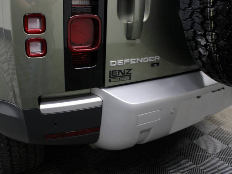 2020 Land Rover Defender 110 S