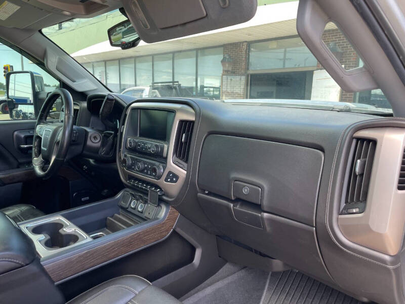 2019 GMC Sierra 3500HD Denali