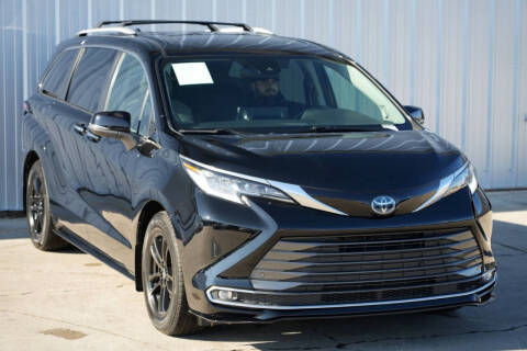 2022 Toyota Sienna Limited 7-Passenger