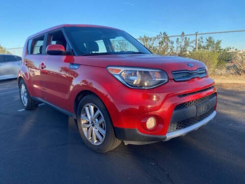 2017 Kia Soul +