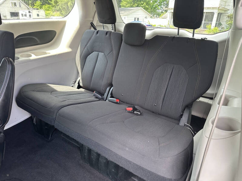 2017 Chrysler Pacifica Touring