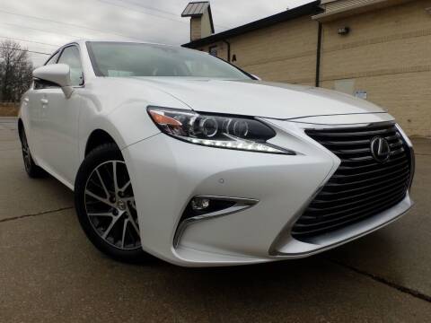 2017 Lexus ES 350 for sale at Prudential Auto Leasing in Hudson OH