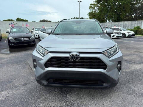 2021 Toyota RAV4 XLE