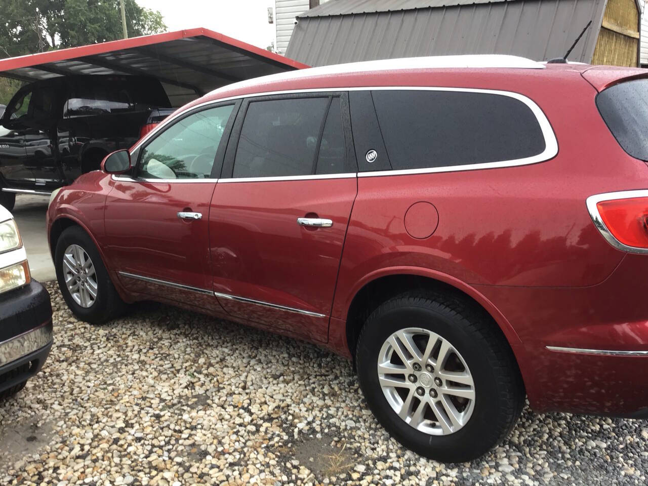 Red 2014 Buick Enclave Convenience Convenience 4dr Crossover 2