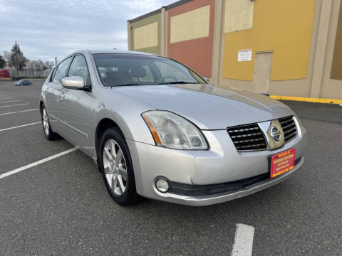 2004 Nissan Maxima for sale at Bright Star Motors in Tacoma WA