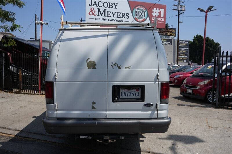 2006 Ford E-Series E-350 SD