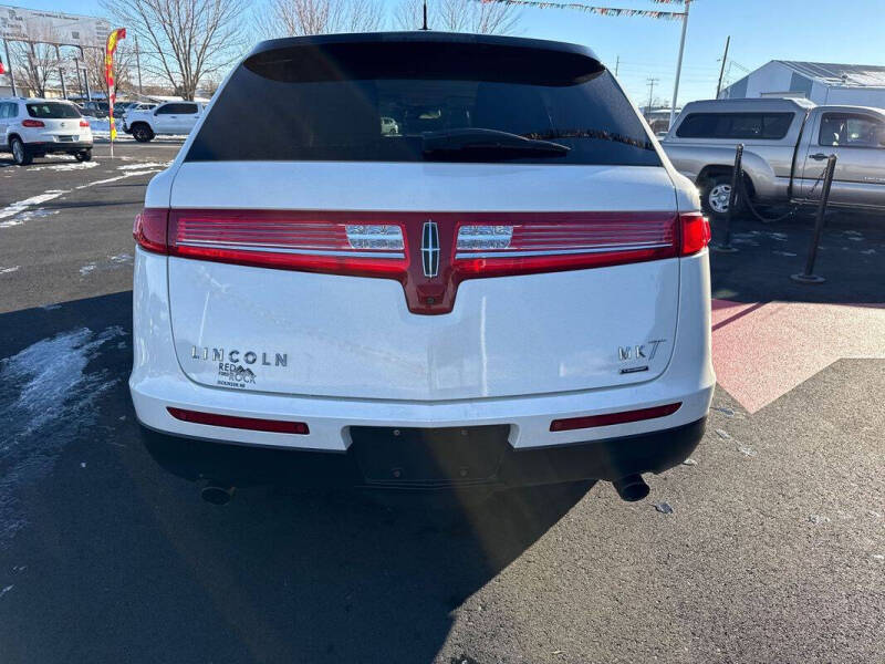 2013 Lincoln MKT EcoBoost