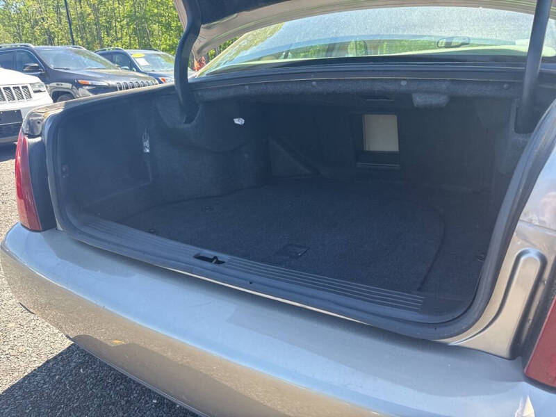 2004 Cadillac DeVille