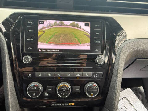 2020 Volkswagen Passat SE