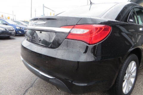 2013 Chrysler 200 Limited