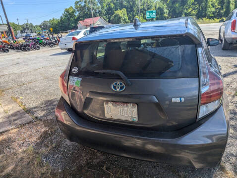 2016 Toyota Prius c Four