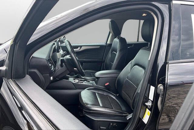 2021 Ford Escape SEL