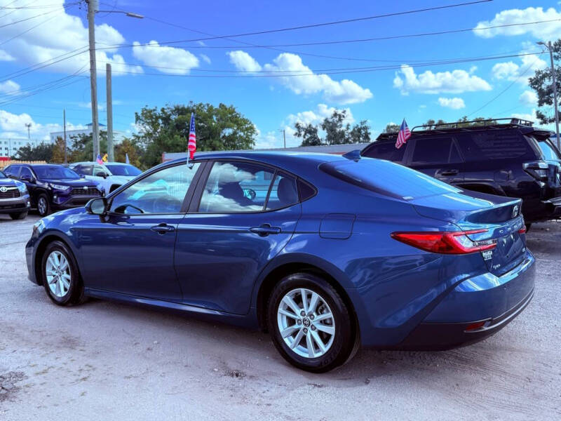 2025 Toyota Camry LE