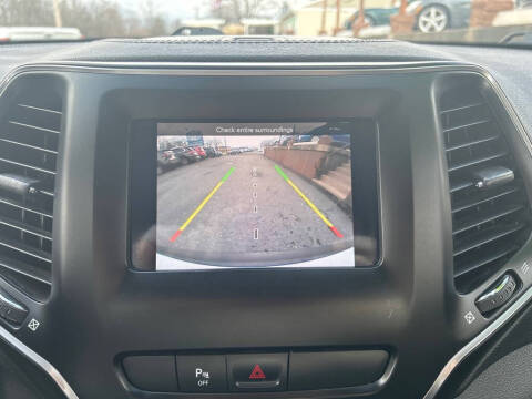 2019 Jeep Cherokee Latitude