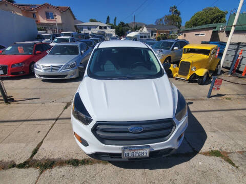 2019 Ford Escape S