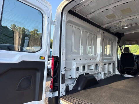 2026 Ford Transit 250