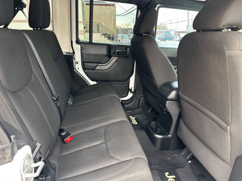 2016 Jeep Wrangler Unlimited Sport S