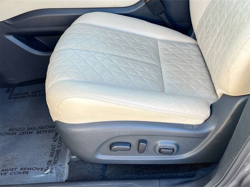 2023 Nissan Murano Platinum