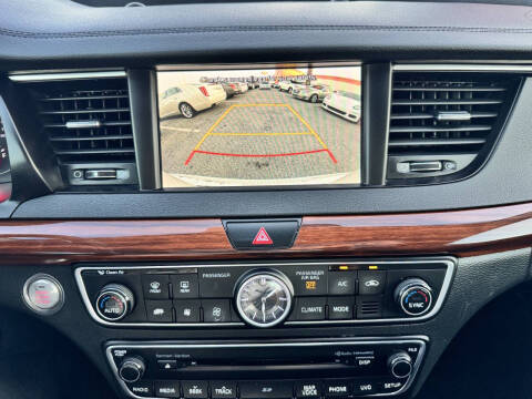 2017 Kia Cadenza Premium