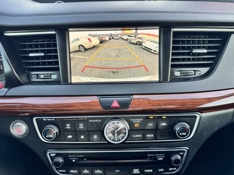 2017 Kia Cadenza Premium