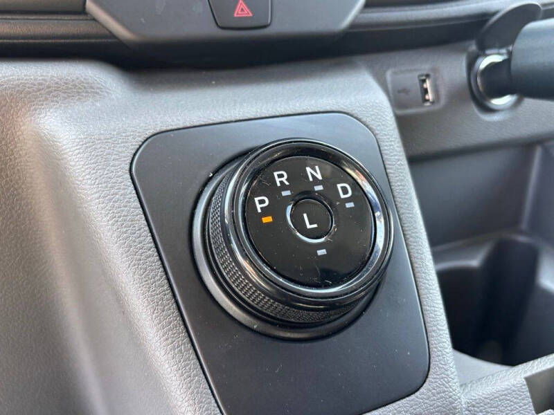 2022 Ford E-Transit
