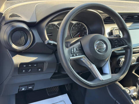 2021 Nissan Kicks S