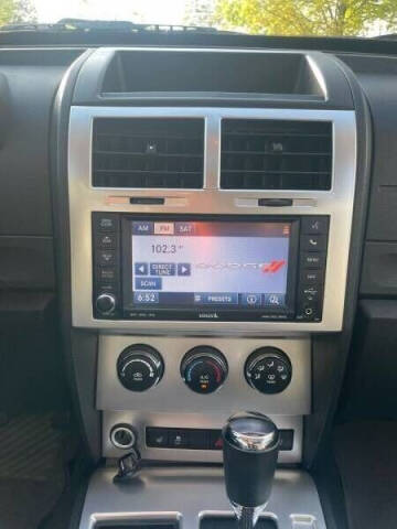 2011 Dodge Nitro Shock