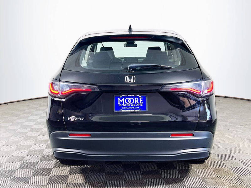 2025 Honda HR-V LX