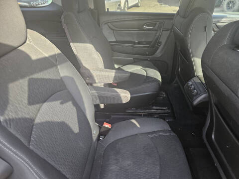 2013 GMC Acadia SLE-2