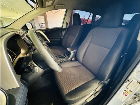 2014 Toyota RAV4 LE
