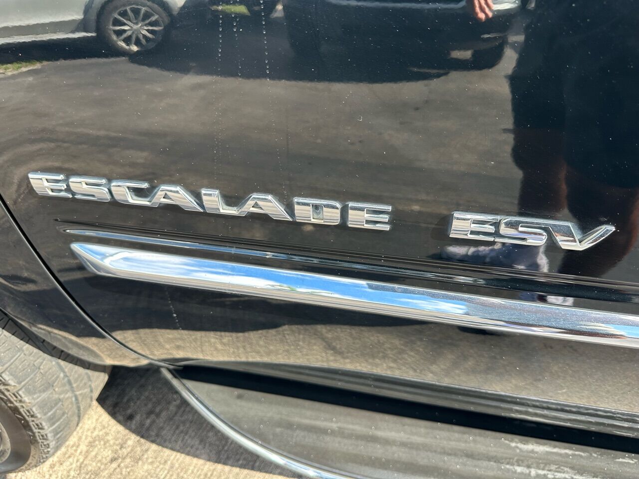 2014 CADILLAC Escalade SUV / Crossover - $14,900