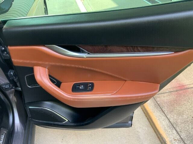 2017 Maserati Levante S