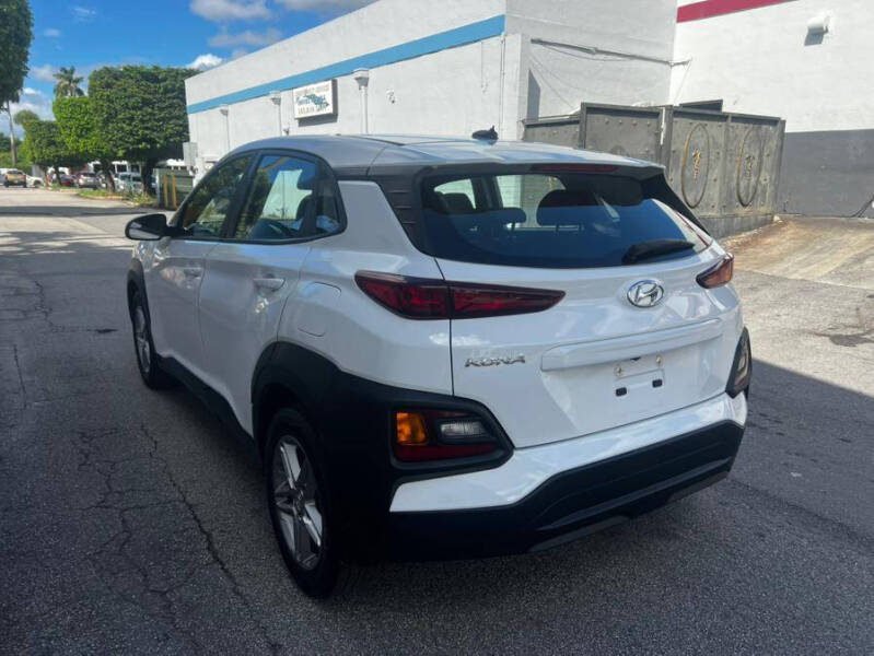 2021 Hyundai Kona SE