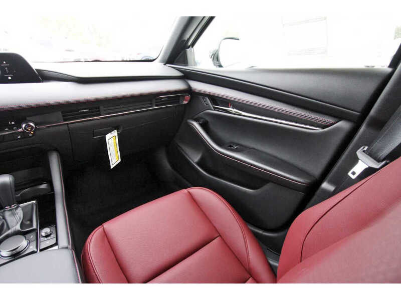 2026 Mazda Mazda3 Hatchback 2.5 S Carbon Edition