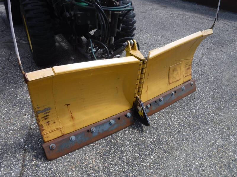 2012 John Deere 5083 EN