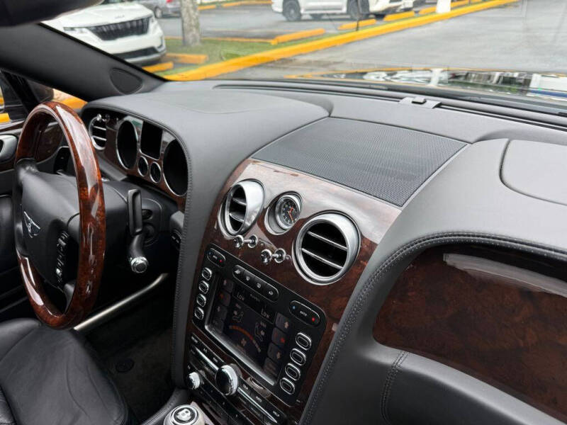 2008 Bentley Continental Flying Spur