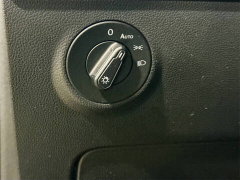 2022 Volkswagen Taos SE 4Motion