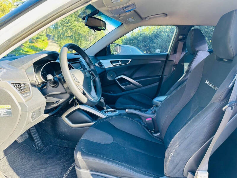 2012 Hyundai Veloster