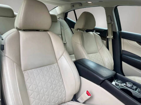 2016 Nissan Maxima Platinum