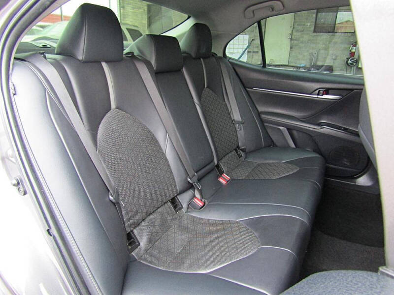 2019 Toyota Camry XSE