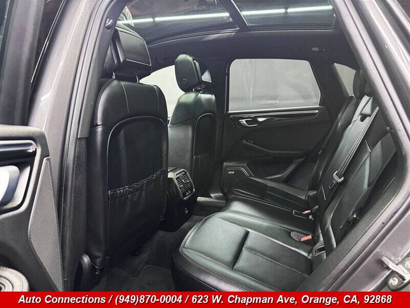 2018 Porsche Macan