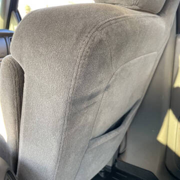 2005 Chevrolet Avalanche 1500 LS