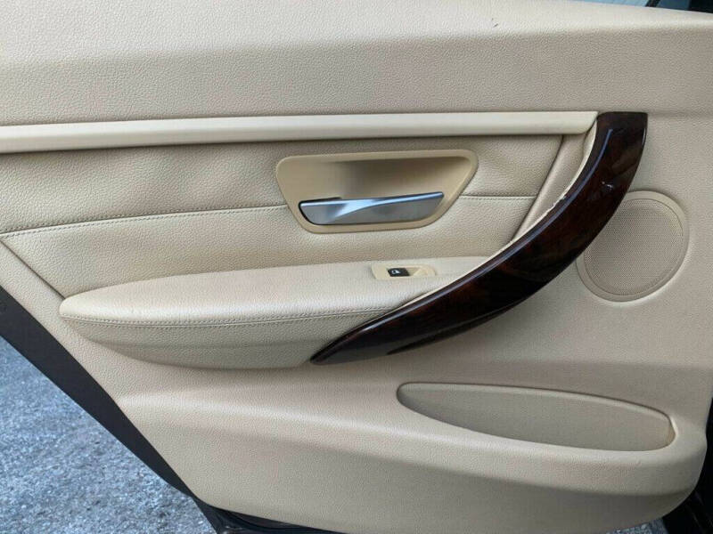 2014 BMW 3 Series 328i